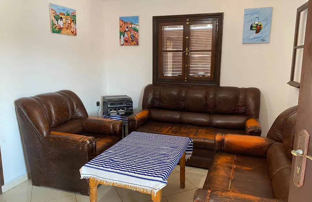 Tanjalucia Hostel-1